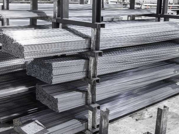 關于1215易切削鋼材料漲價